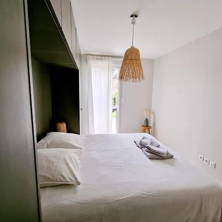 Apartment - Giens 1 4 Personnes Jardin Plancha Parking Prive - Olivier *